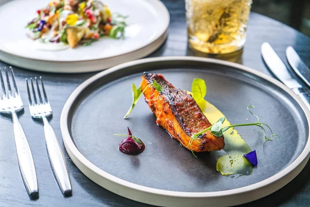 salmon, fine-plated